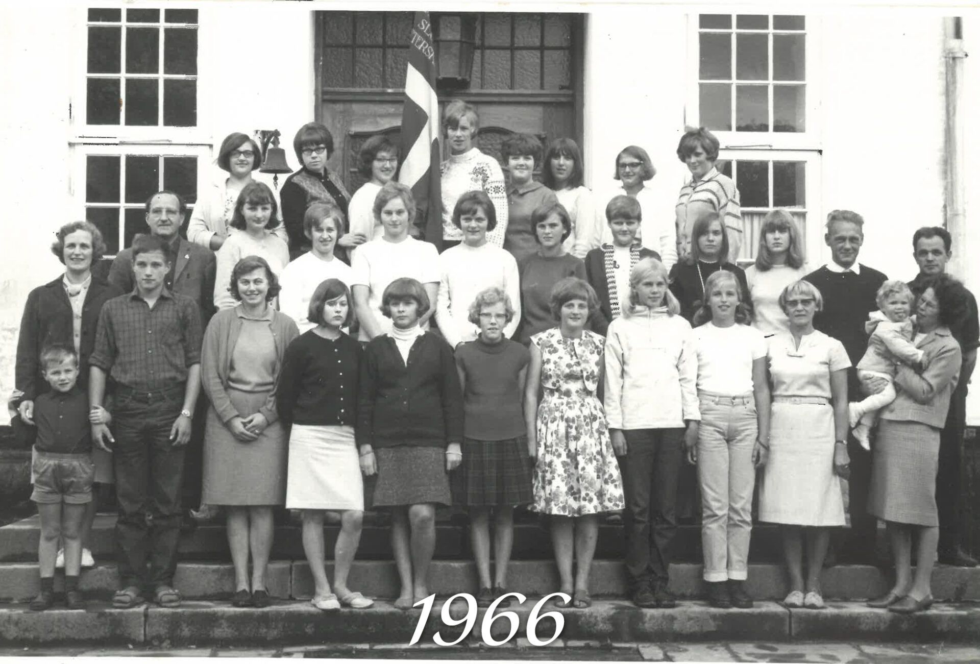 1966